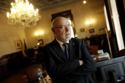 El fiscal general del Estado, José Manuel Maza, ayer en su despacho, en la calle de Fortuny de Madrid.