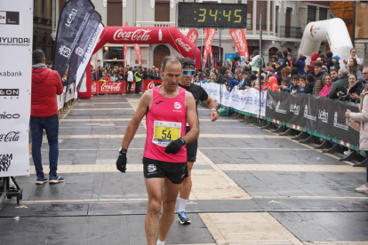 Los 10KM Ciudad de León. J. NOTARIO