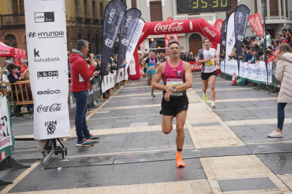 Los 10KM Ciudad de León. J. NOTARIO