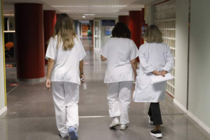 En el Hospital solo se han producido dos movilidades en este nuevo concurso de enfermeras. MARCIANO PÉREZ