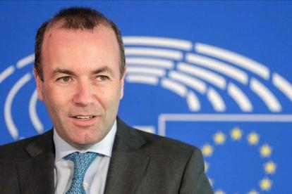 El candidato del Partido Popular Europeo a presidir la Comision Europea  Manfred Weber este miércoles en Bruselas.