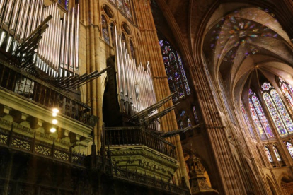 Órgano de la Catedral de León. DL