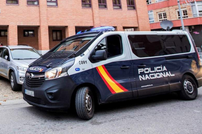La policía detuvo en Burgos a un maltratador machista.