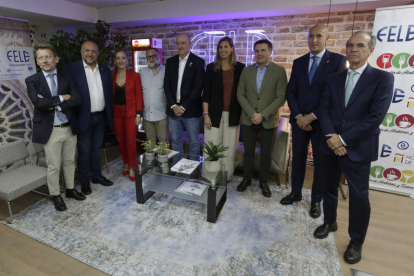 Suárez, Courel, Paula Álvarez, García, Pablo Barrenechea, Ane Epalza, Álvarez, Diez y Vallejo. F. OTERO