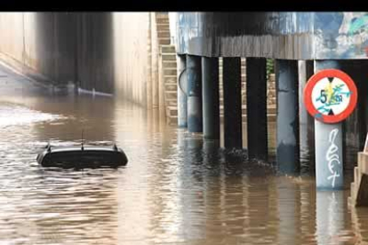 Las lluvias caidas los primeros días de septiembre en el noreste de España dejaron a varias localidades incomunicadas y sin suministro eléctrico, al caer cerca de 110 litros de agua por metro cuadrado.