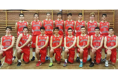 Formación del equipo júnior que disputará la final de la Copa. DL