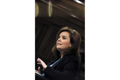 Sáenz de Santamaría, ayer en el Congreso.