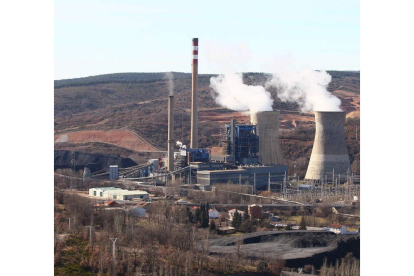 La central térmica de La Robla deberá comenzar ya a quemar carbón autóctono.