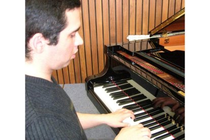 El pianista Nuno Caçote acompañará a la orquesta