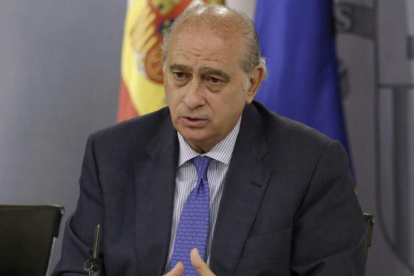 El ministro del Interior, Jorge Fernández Díaz, durante su comparecencia ayer.