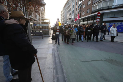 Manifestación en León cuando se cumple un año de la guerra en Ucrania. RAMIRO