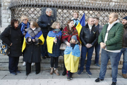 Manifestación en León cuando se cumple un año de la guerra en Ucrania. RAMIRO