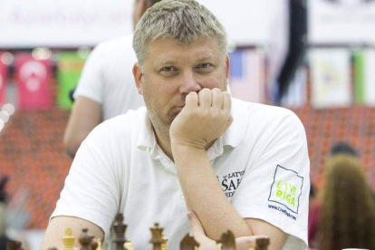 Shírov ya sabe lo que es ganar en el Magistral. Lo ha hecho en dos ocasiones. DL