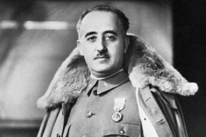 Retrato oficial de Francisco Franco.