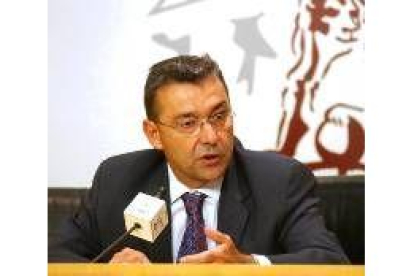 Paulino Rivero, presidente de la comisión del 11-M en el Congreso
