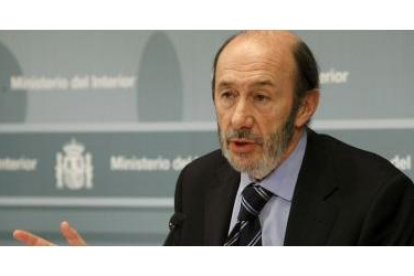 Rubalcaba, durante la rueda de prensa que ha ofrecido hoy tras la detención de Carrera.
