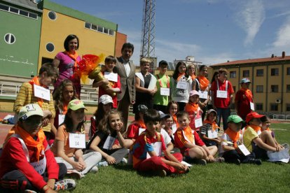 Reyero visitó ayer a los niños participantes.