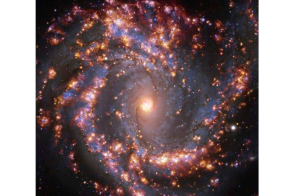 Imágenes de galaxias cercanas que parecen fuegos artificiales. EFE