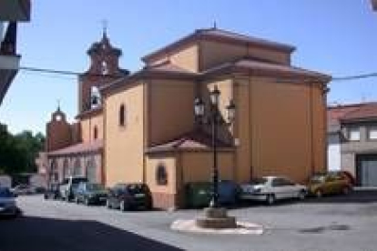La iglesia parroquial de Cimanes acogerá las misas en honor a San Bartolo y a San Roque