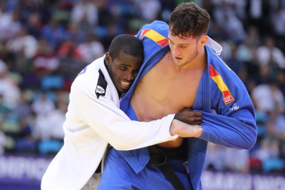 El español Sherazadishvili, en la final contra el cubano Silva, en la que conquistó el oro.