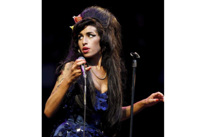 Amy Winehouse en su último festival de Glastonbury.