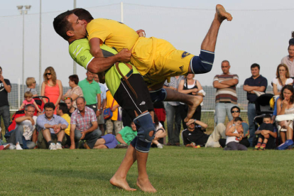 La gran rivalidad de Víctor Llamazares e Ibán Sánchez sigue siendo en la Liga de Verano 2013 un elemento de destacado interés para los aficionados.