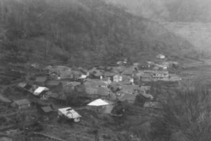 Panorámica de la remota población de Guímara, en el valle de Fornela