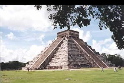 Chichen Itza era el lugar de peregrinación durante los siglos previos a la conquista española y una de las más grandes ciudades de la cultura Maya en México.