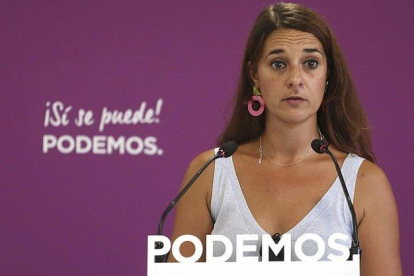 Noelia Vera, de Podemos, en rueda de prensa.