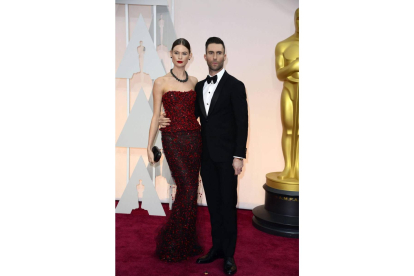 Adam Levine y su mujer, Behati Prinsloo