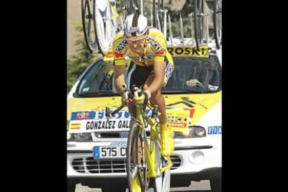Nadie ha realizado tantos paseos triunfales vestido de amarillo por los Campos Elíseos como Armstrong. El norteamericano superó a los mitos (Merckx, Hinault, Anquetil e Indurain).