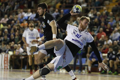 El pivote gallego Diego Piñeiro