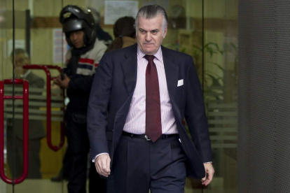 Bárcenas, saliendo de la Audiencia Nacional el pasado mes de marzo.