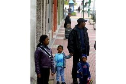 El aumento en edades escolares se debe a niños traídos del extranjero