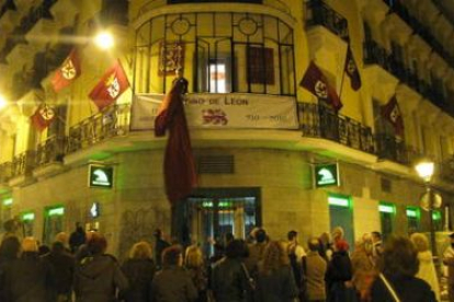 Exterior de la Casa de León en Madrid