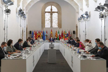 Sánchez presidió la XXIV Conferencia de Presidentes, máximo órgano político de coordinación multilateral. J. M.