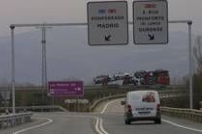 El tramo de la N-120 entre Ponferrada y Orense es el único que no se ha desdoblado, advierte Riesco