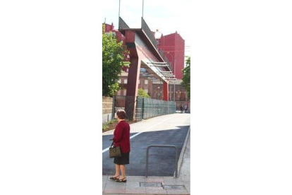 La pasarela peatonal sustituye a «Los Quebrantos»