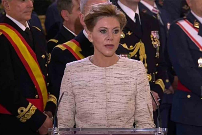 La ministra de Defensa, María Dolores de Cospedal, ha afirmado hoy que no hay particularismo capaz de quebrar la vocación de España.