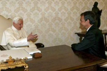 Benedicto XVI y Zapatero dialogaron media hora.