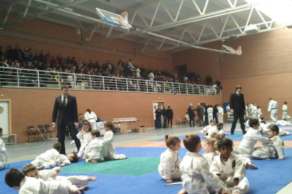 Los judocas más pequeños iniciaron su preparación.