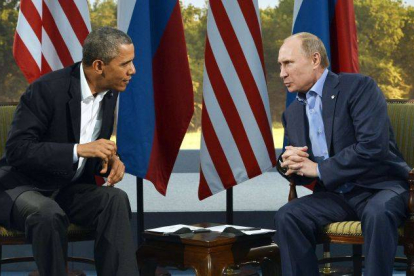 Barack Obama y Vladimir Putin, durante un encuentro bileteral en el marco de la cumbre del G-8, el pasado junio en Irlanda.