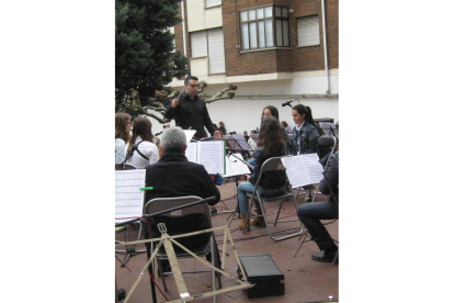 La banda de la Escuela de Música de La Robla.