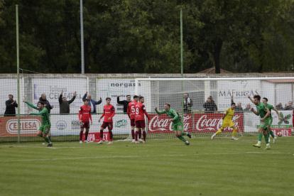 Partido de fútbol de la Copa del Rey Atlético Astorga - FC Andorra. FERNANDO OTERO