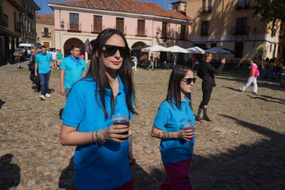 El Día de las Peñas prolonga la resaca festiva de San Froilán. JONATHAN NOTARIO.