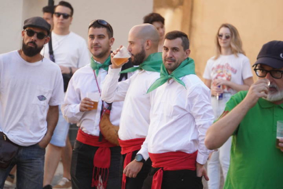 El Día de las Peñas prolonga la resaca festiva de San Froilán. JONATHAN NOTARIO.