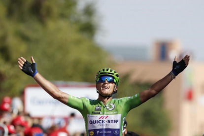 Matteo Trentin se impone en la 13ª etapa de la Vuelta.