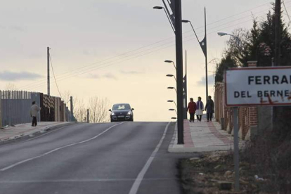 Entrada a Ferral del Bernesga, una de las localidades del Ayuntamiento de San Andrés.