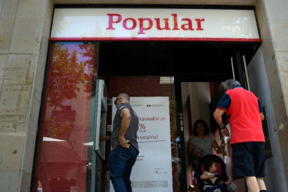 El Popular recupera junto al Santander su negocio de tarjetas en España y Portugal, tras venderlo a WiZink entre 2014 y 2016.