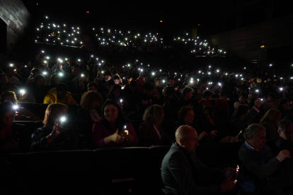 Más de 700 jóvenes de Castilla y León y Asturias se ha dado cita en el Auditorio para disfrutar del segundo del congreso para jóvenes ‘Lo que de verdad importa’ . J. NOTARIO